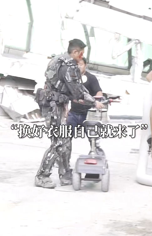 古天乐骑电瓶车上下班 香港艺人跟大陆艺人出行对比太打脸了