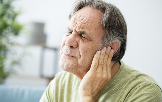 老人耳鸣怎么治疗方法(中老年人要想身体硬朗)