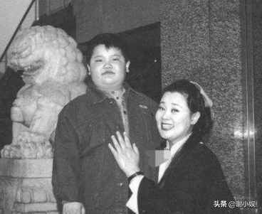 方青卓:结婚半年就离婚,二婚嫁救命恩人,坦言:不嫁他我可能就死了