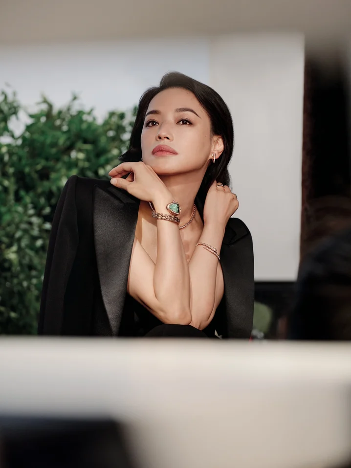 舒淇担任国际时尚奢侈品品牌全球代言人,气场强大形象华美