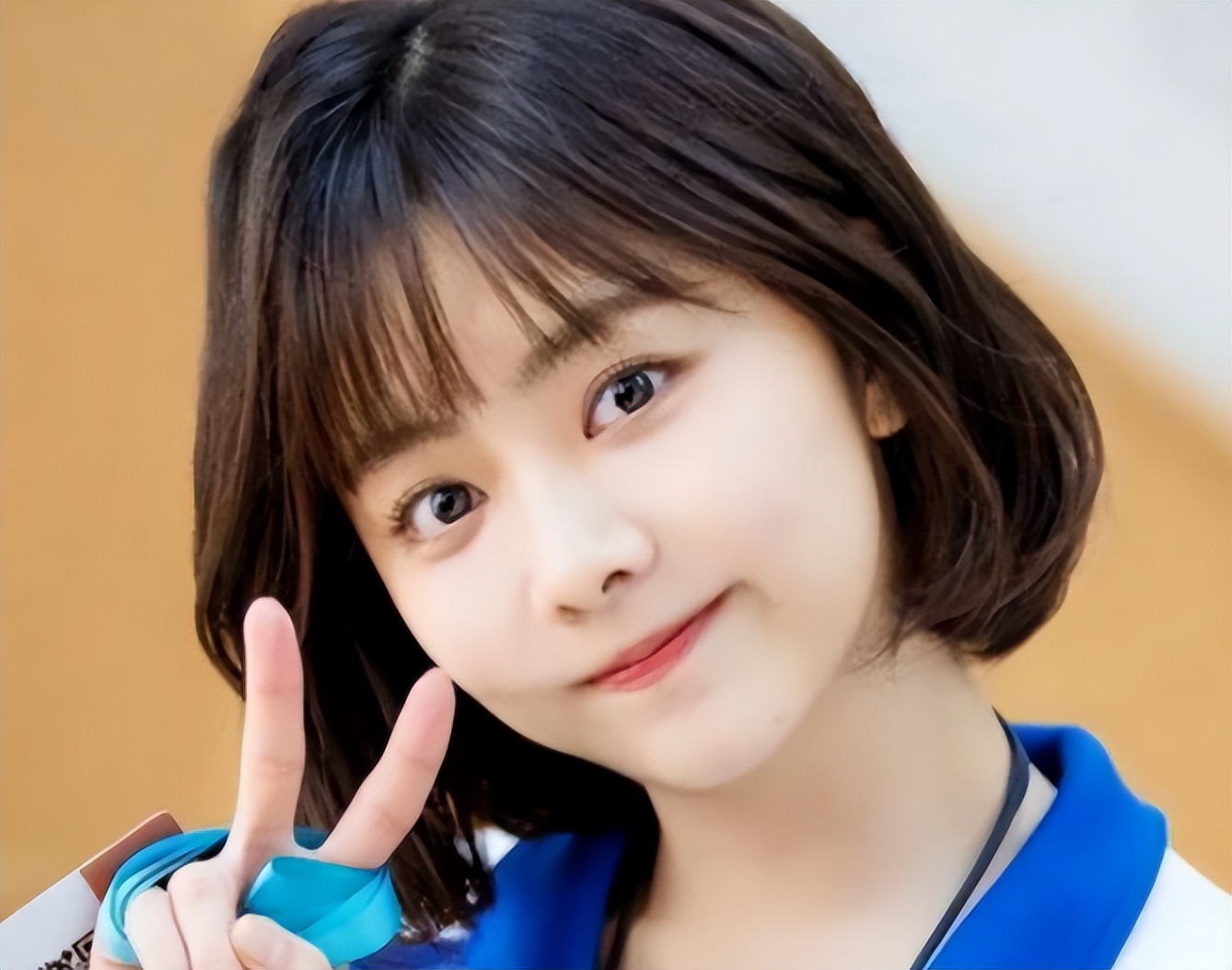 21岁韩国女星演小学生，与小8岁男孩合作，长相稚嫩毫无违和感