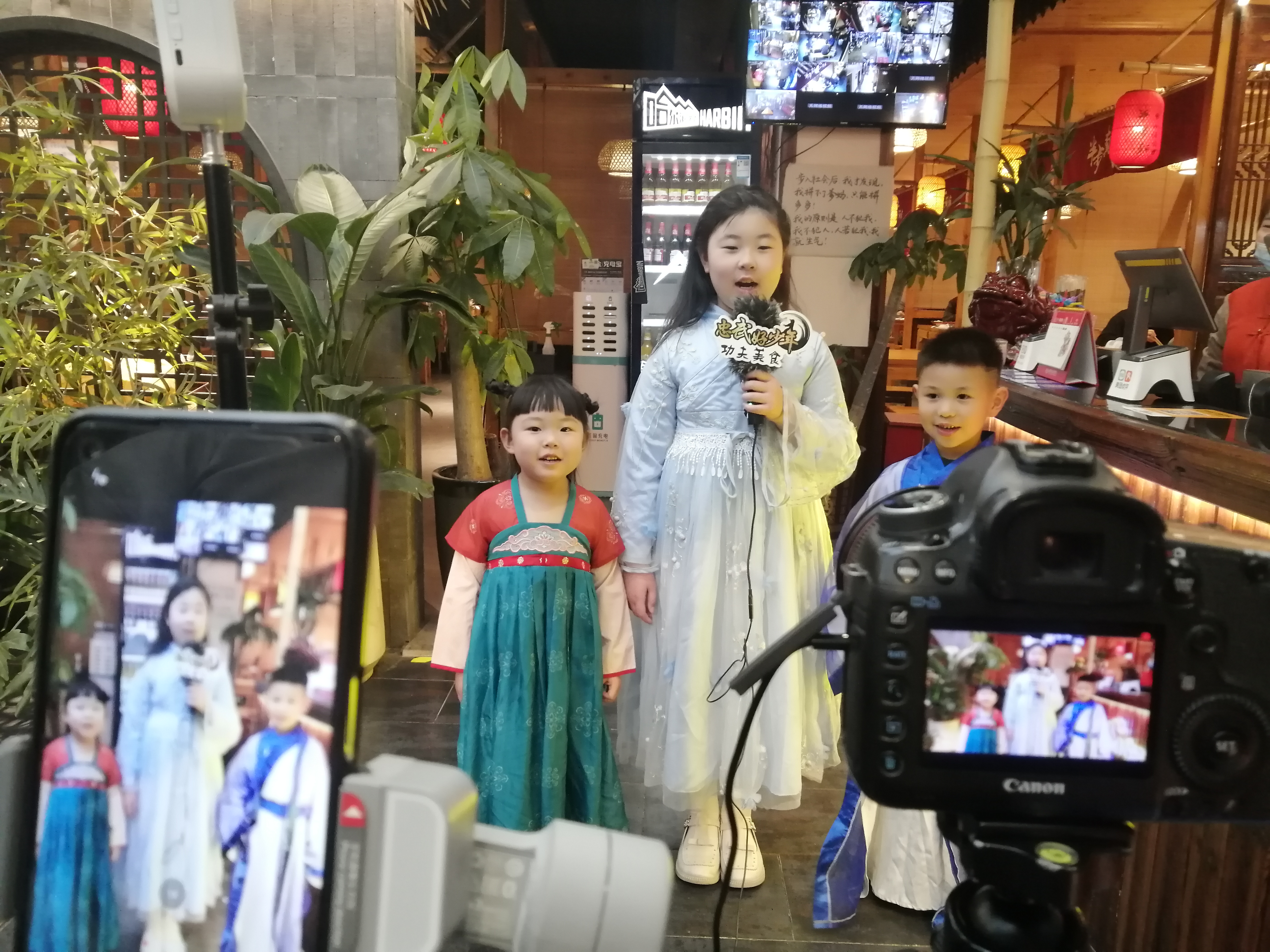 上海滩的半步颠小酒馆在郑州也“红”啦