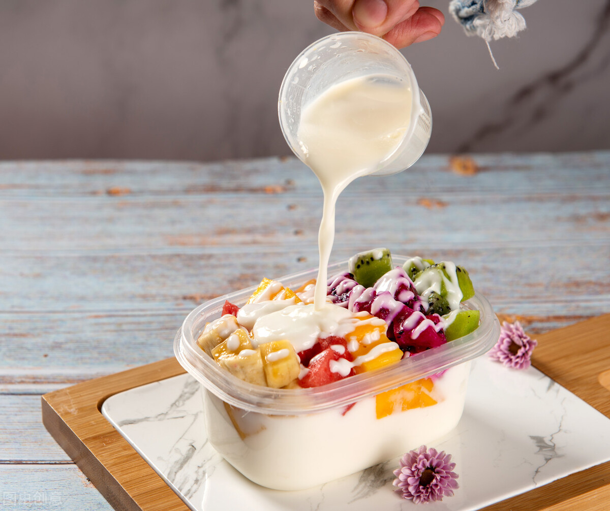 开一家水果捞店大概要多少钱水果捞利润大吗