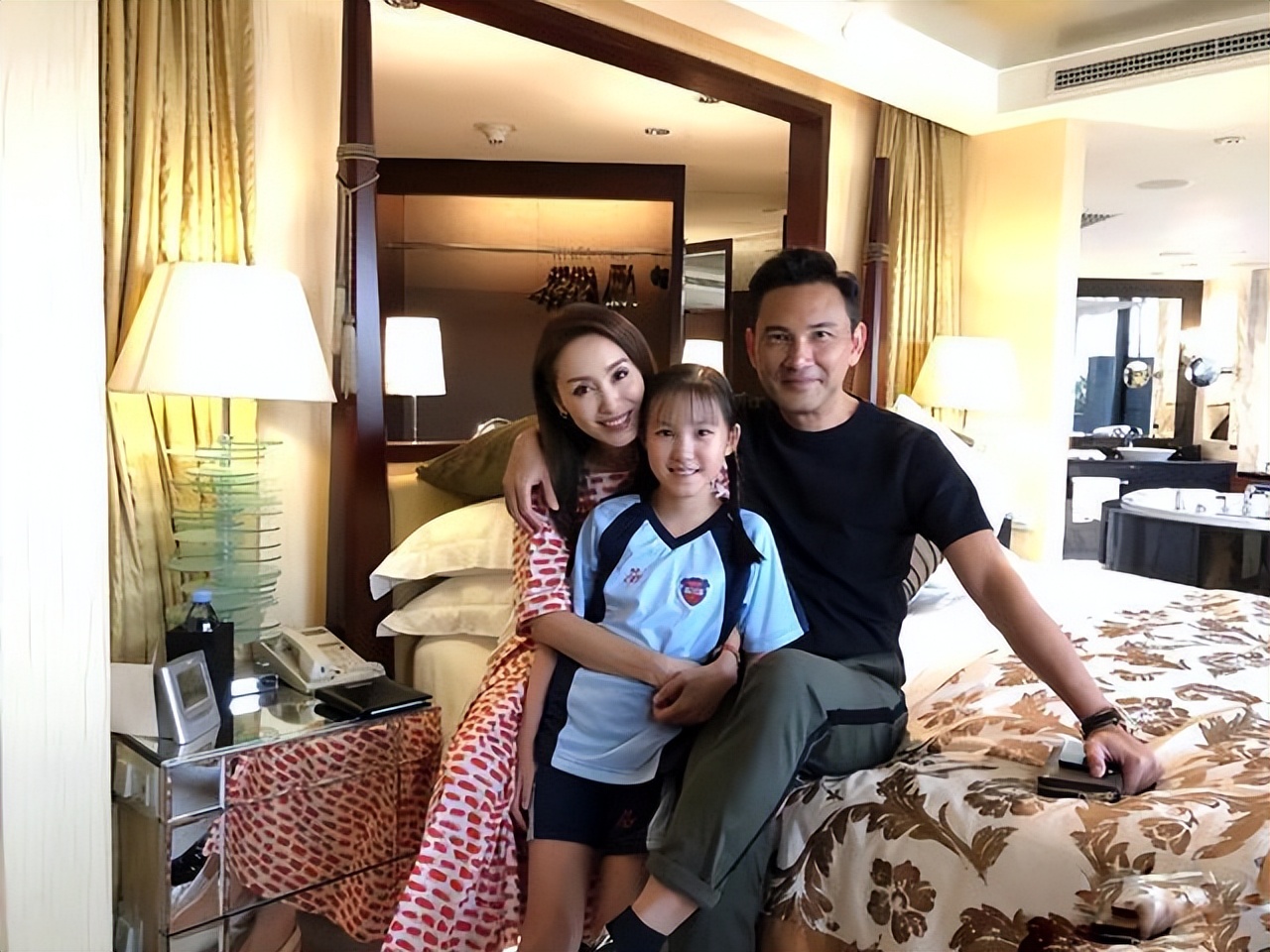 郭可盈的婚姻，真是让人捉摸不透，她到底在追求什么？