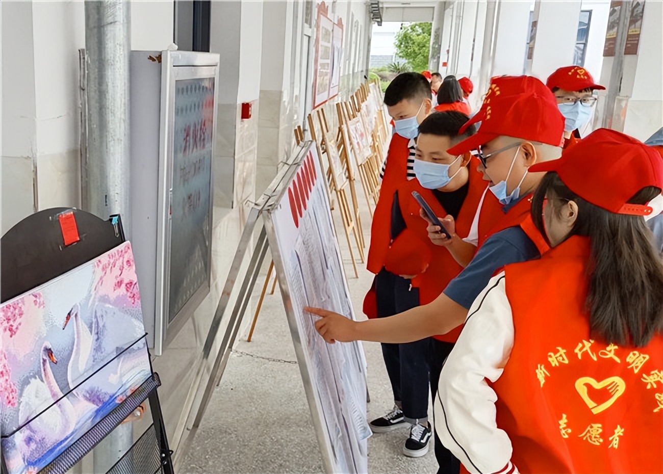 兴山高桥红军小学隆重举行六一儿童节庆祝活动
