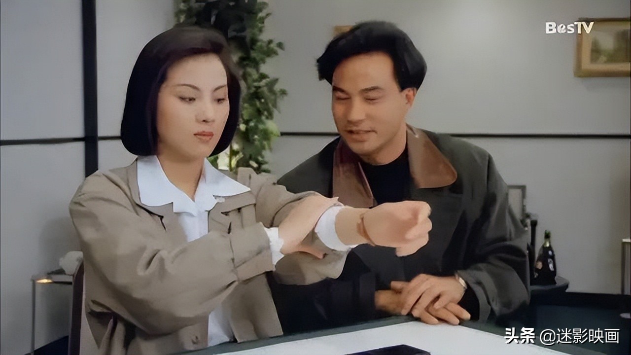 31年前，叶子楣颠覆出演，联手梁朝伟，可惜没能复制周星驰的成功