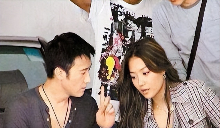 黎明：唱不过张学友，跳不过郭富城，碌碌无为的他凭啥被称为天王