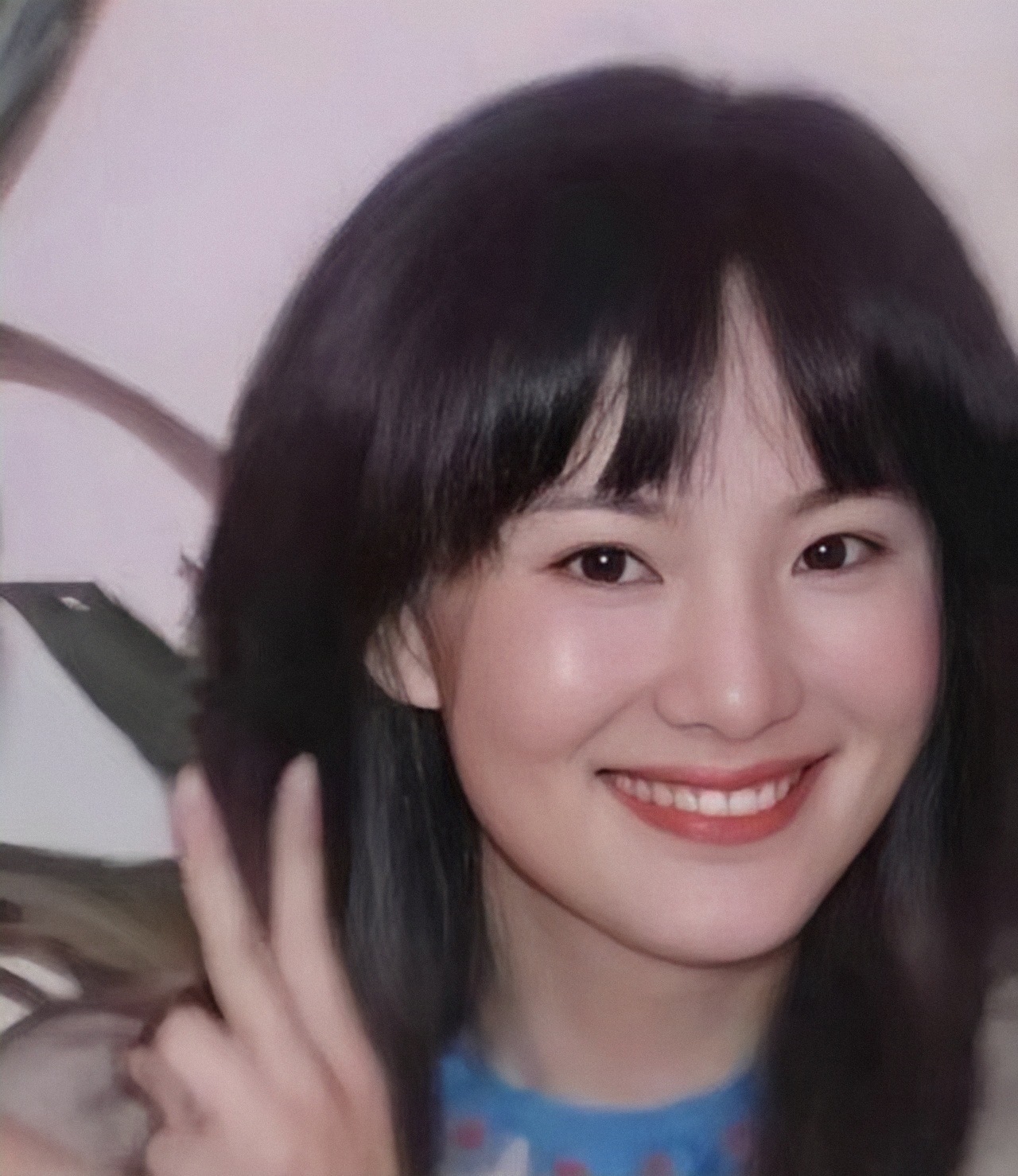 但毕竟咏梅从来没有接触过演艺圈,也不知道如何去表演.