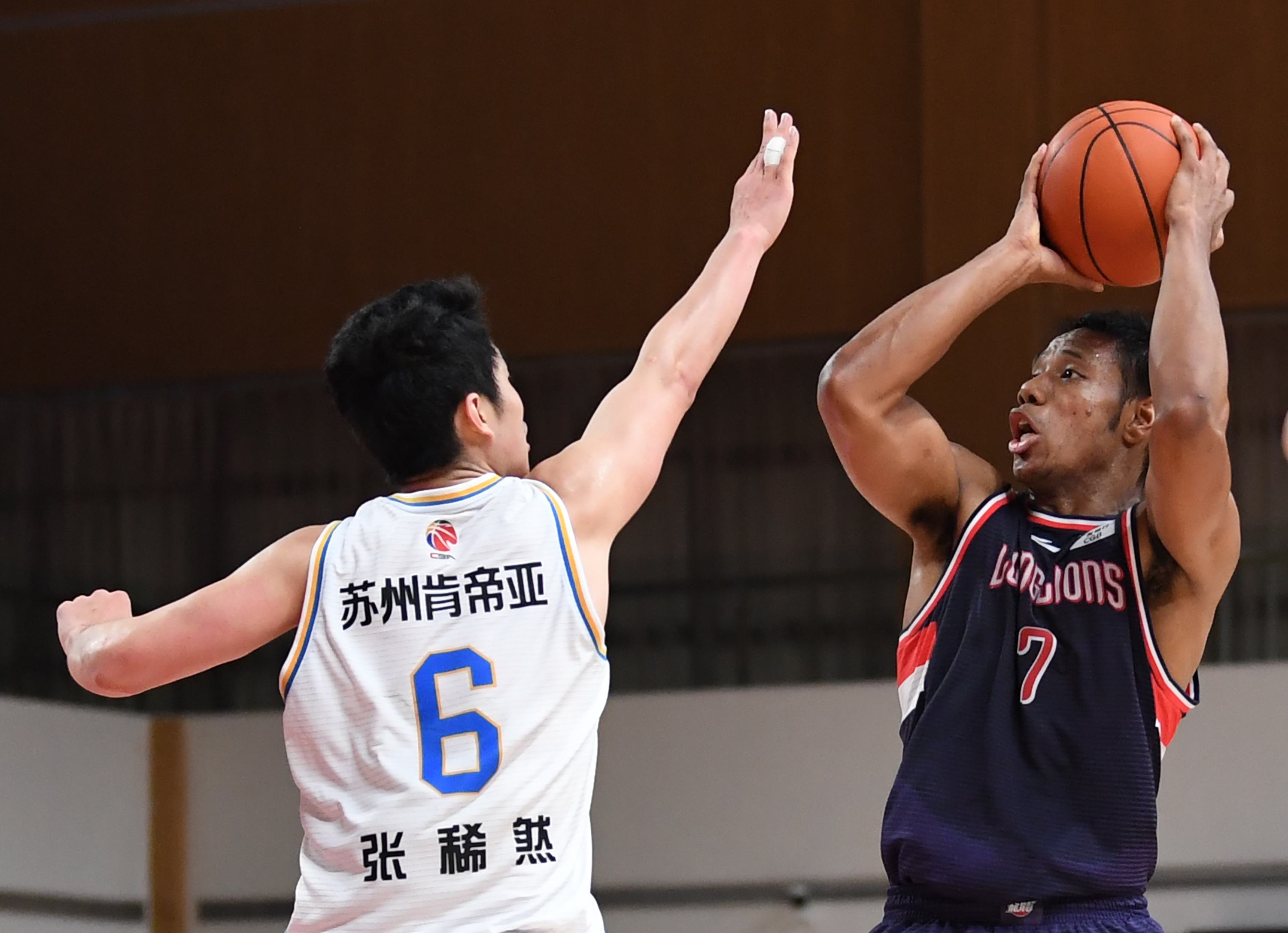 祝铭震CBA选秀（男篮国家队首位混血球员祝铭震，最佳3D球员，表现出色未来可期）