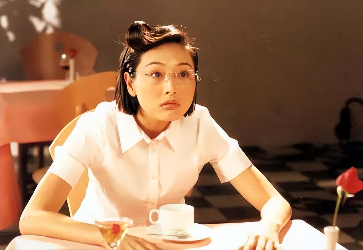 张延:嫁大5岁香港丈夫张锦程,婚后生一女,如今生活怎么样了?