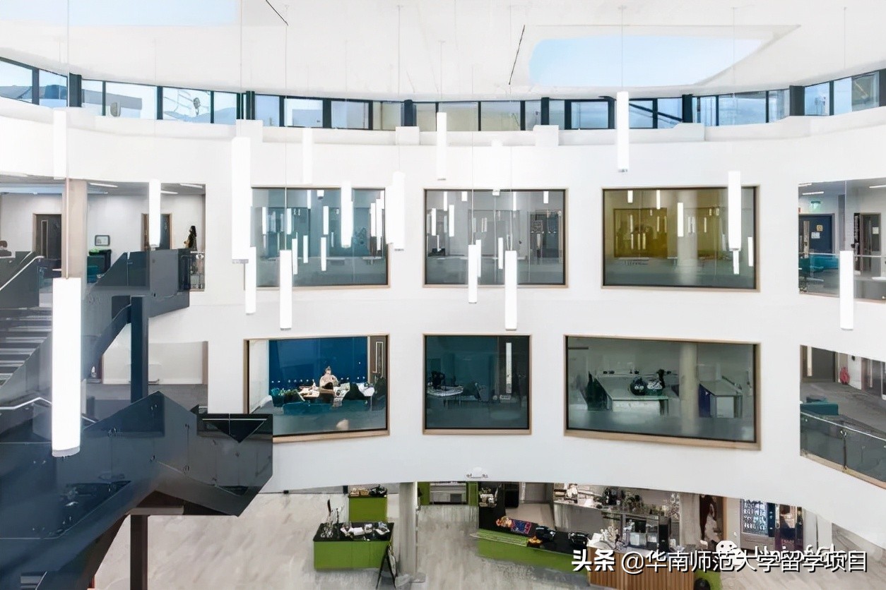 合作院校 | 英国格鲁斯特大学——ACCA最多免考9门