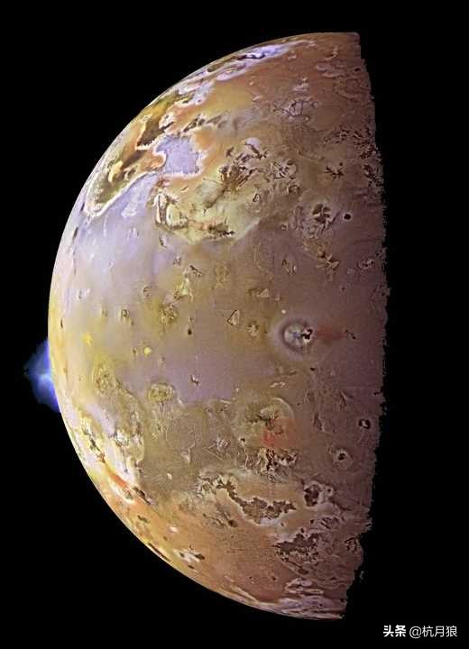 木星上之所以出现“最强太阳系”极光，是因为“卫星火山爆发”