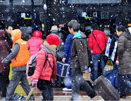 坐火车返乡的乘客注意了！实名制后再添新要求，每张车票都需要