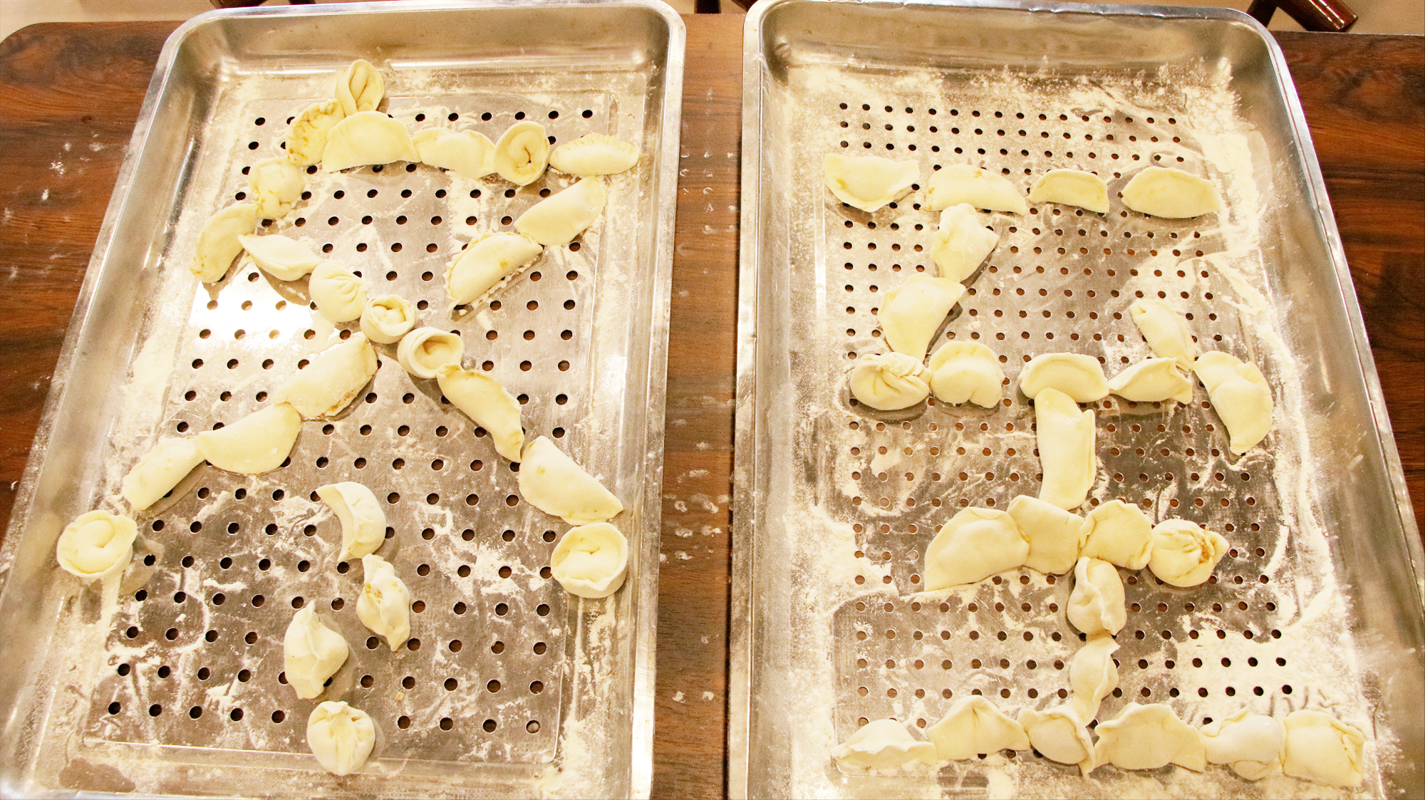 10000+饺子滚滚而来——闻励师生包饺子，话饺子，团团围坐吃饺子