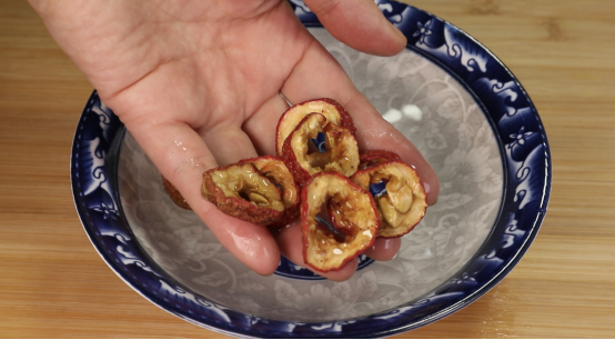 赤小豆薏米粥怎么做（教你煮赤小豆薏米粥的诀窍）