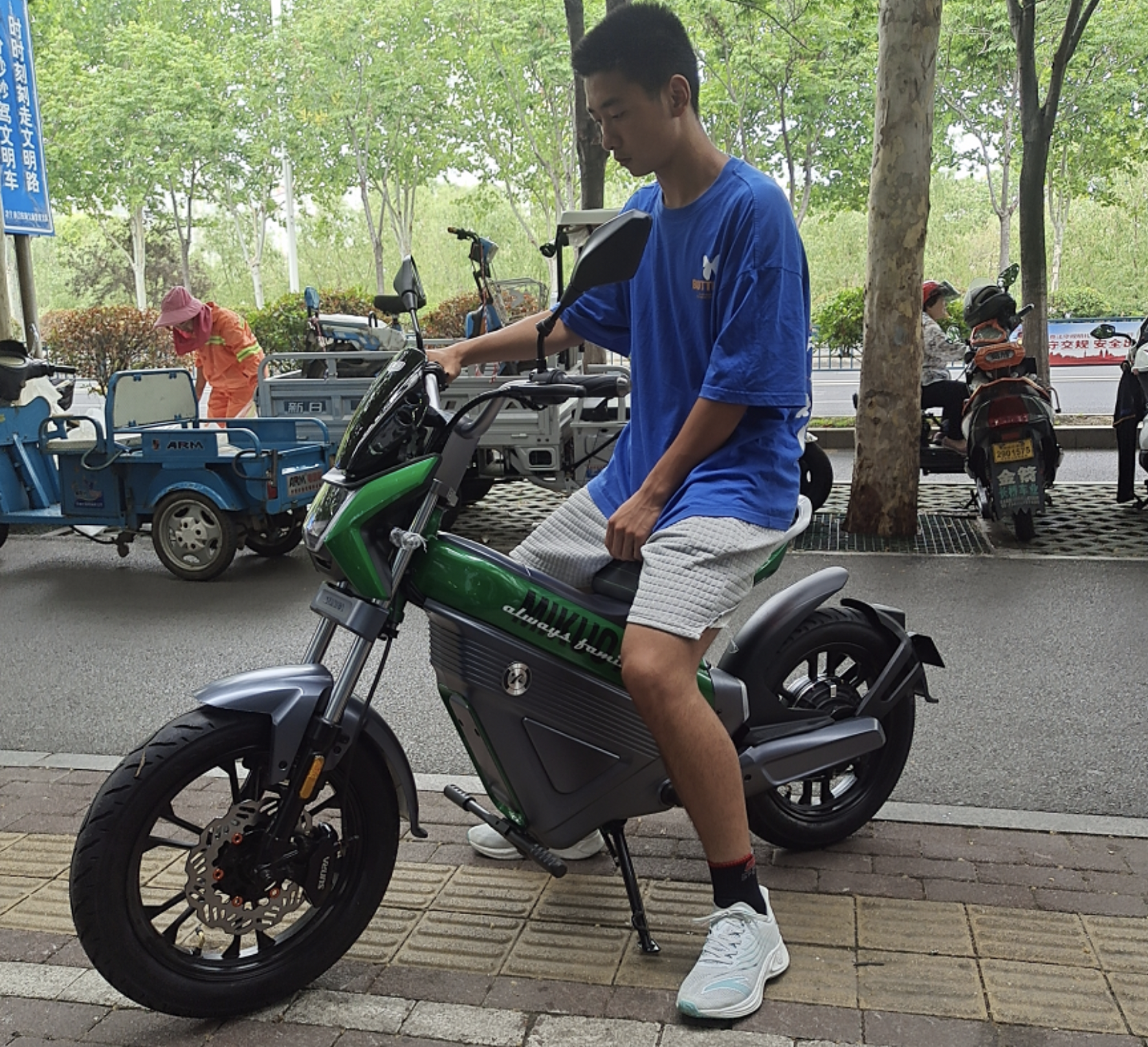 第五款 新日miku1