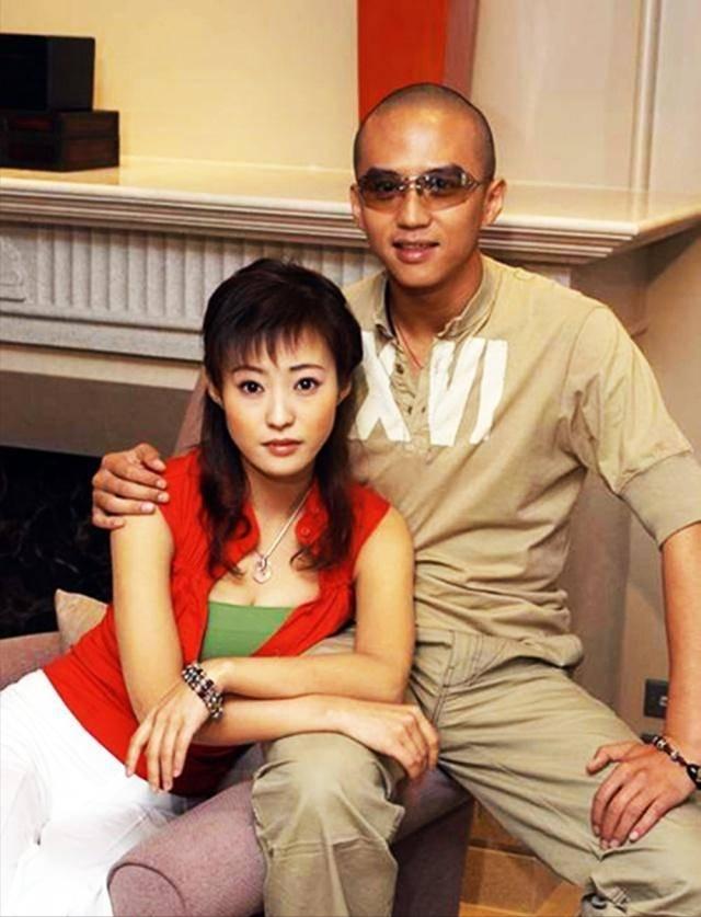 演员郝蕾:与刘烨分开后,一个人带着双胞胎儿子生活