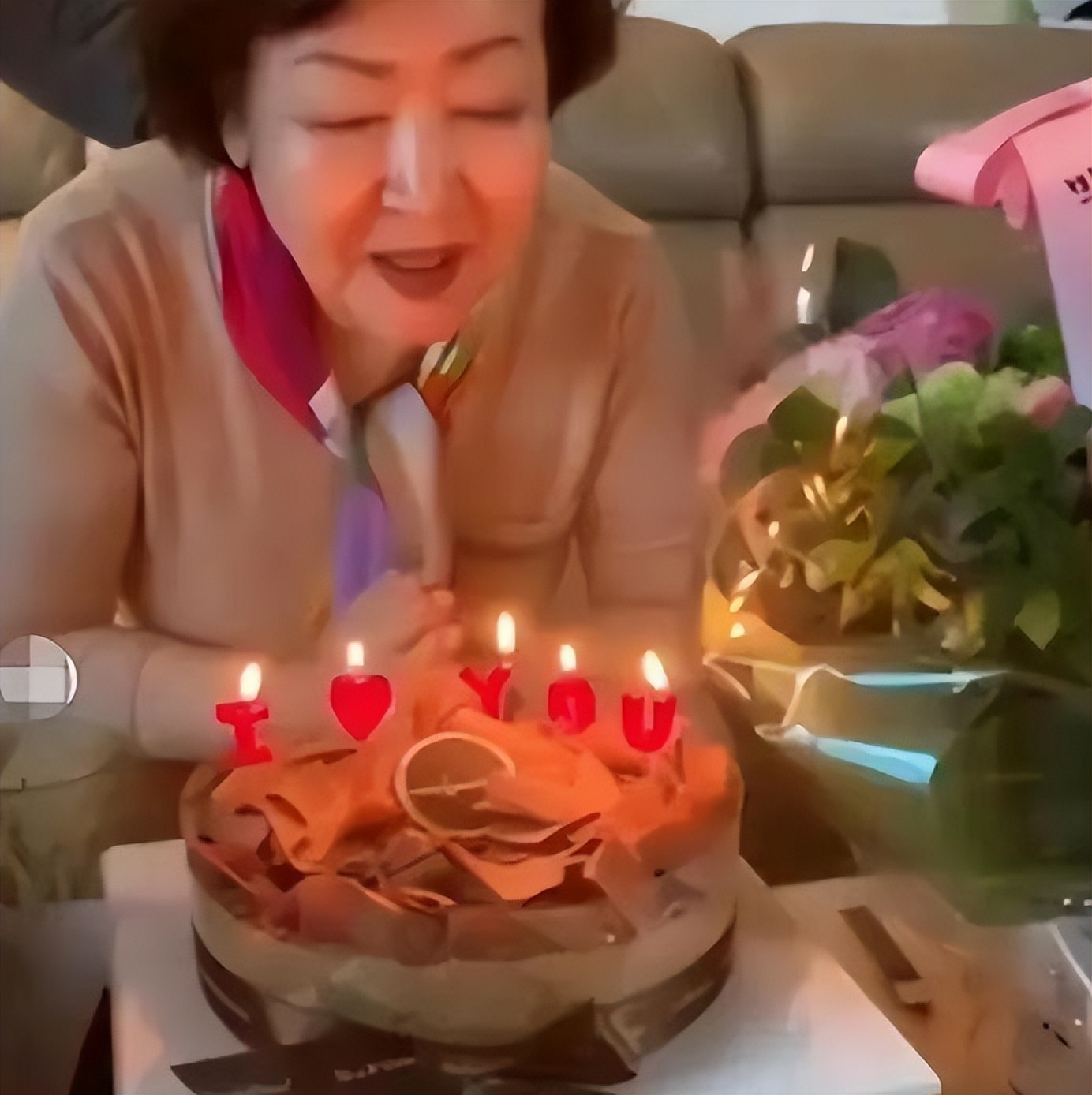 大S努力学习韩文，为具俊晔妈妈庆祝78岁生日，给婆婆送生日祝福