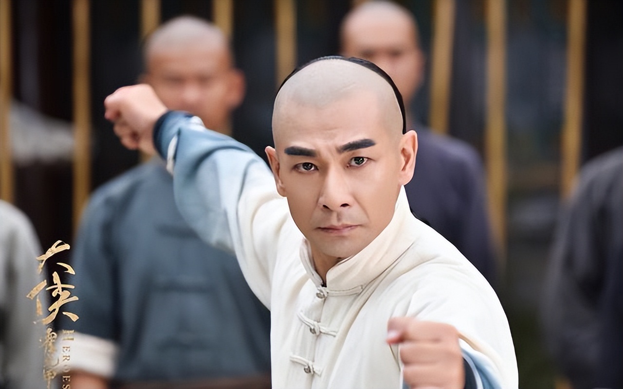 4,赵文卓在1995年,甄子丹主演的《精武门》中,高雄饰演霍元甲一角.