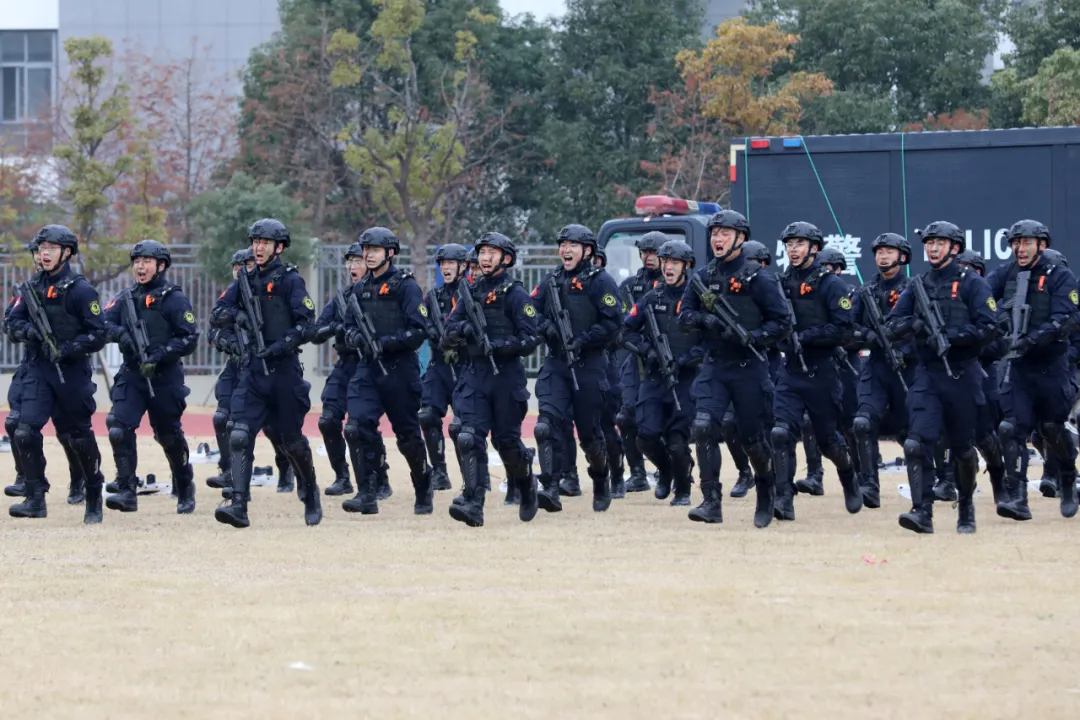 【你的平安我的节日】浙江公安：全省公安机关隆重庆祝第二个中国人民警察节