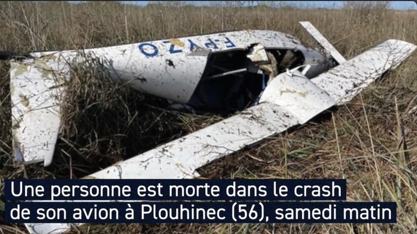 法国飞行员空中突发心脏病，女乘客被迫接管，竟成功迫降死里逃生