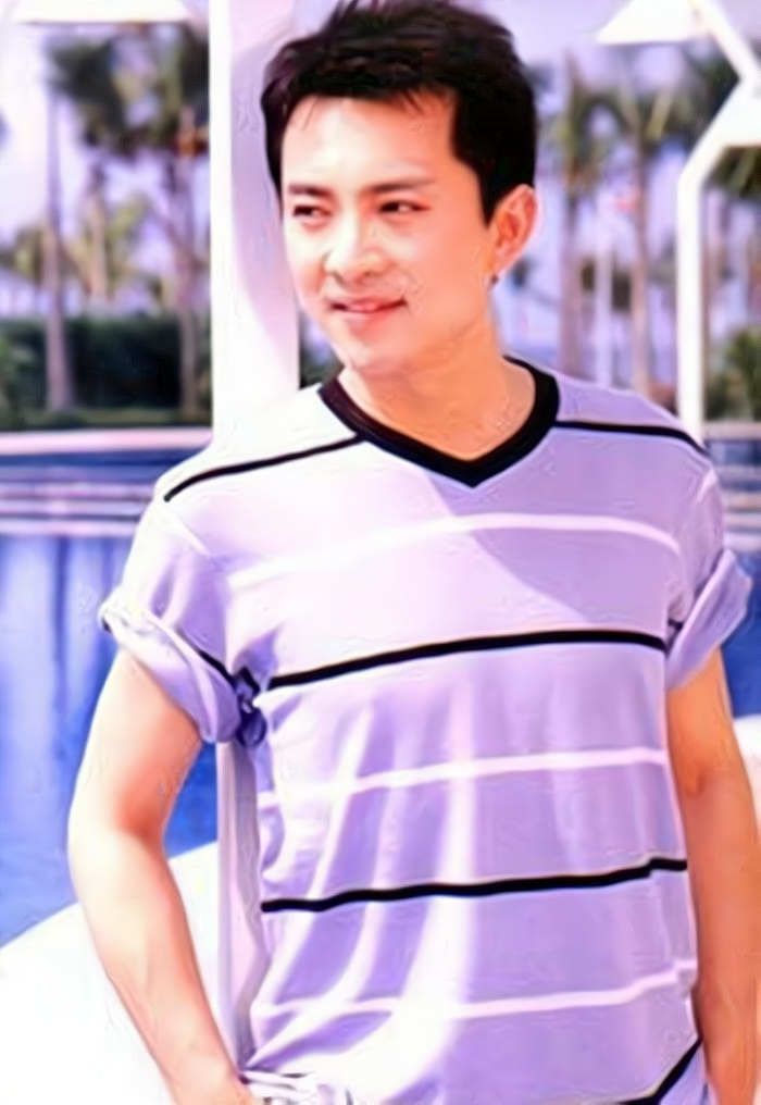 亚宁身高1.78米,身材结实匀称,玉树临风.