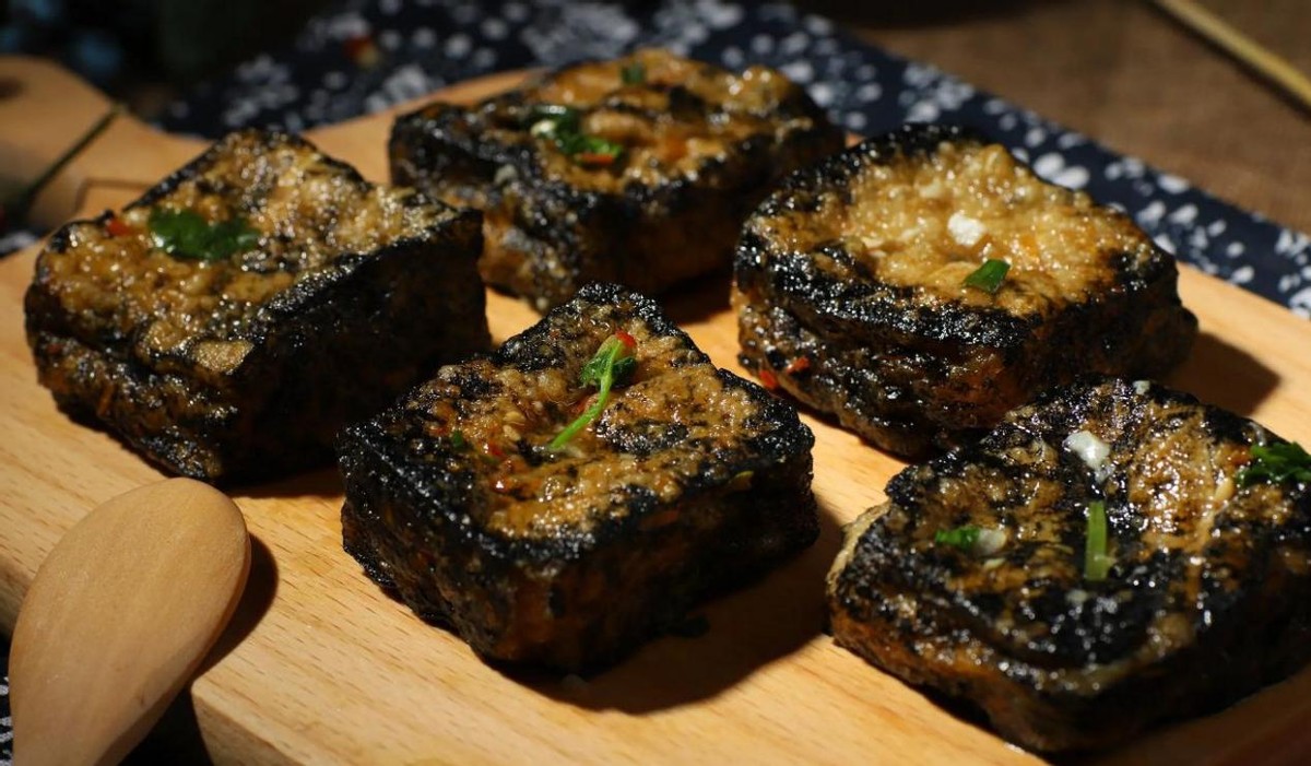 全国哪的臭豆腐好吃?经评比,这8个地方比较出名,有你家乡吗?-我的快乐