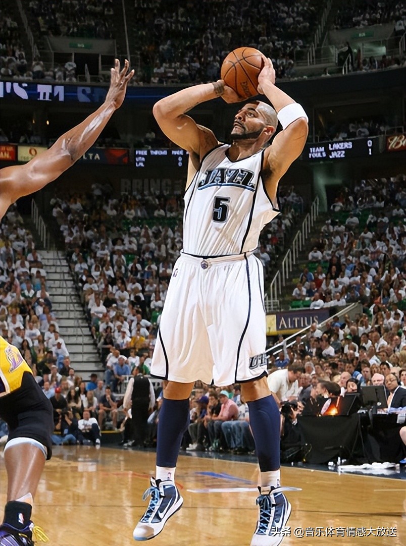 nba11年选秀排行（NBA2002届选秀重排：状元依旧是姚明，榜眼斯塔德迈尔）