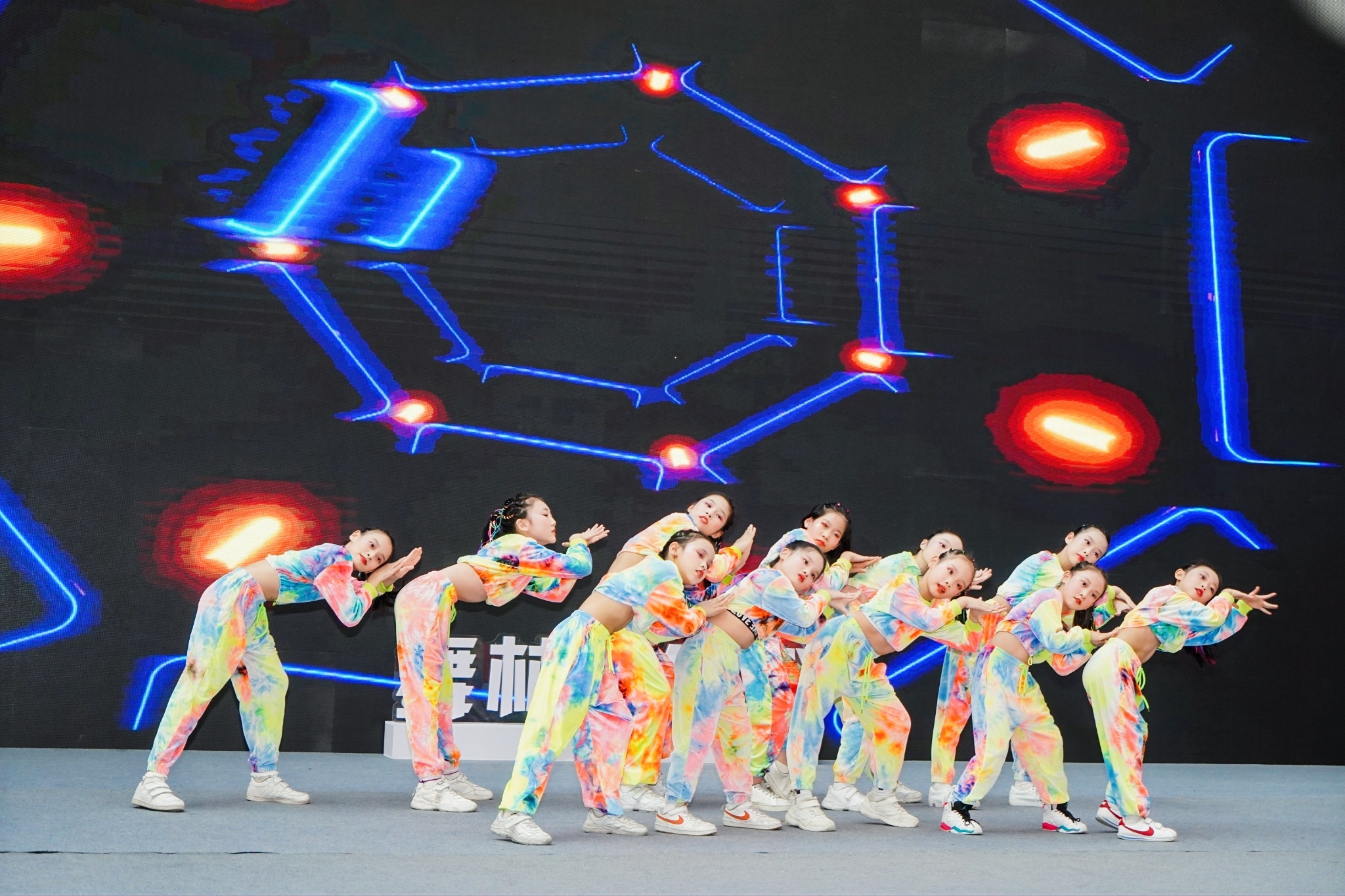 元旦献礼！舞林新生代广州赛区8场海选赛在白云万达成功举办