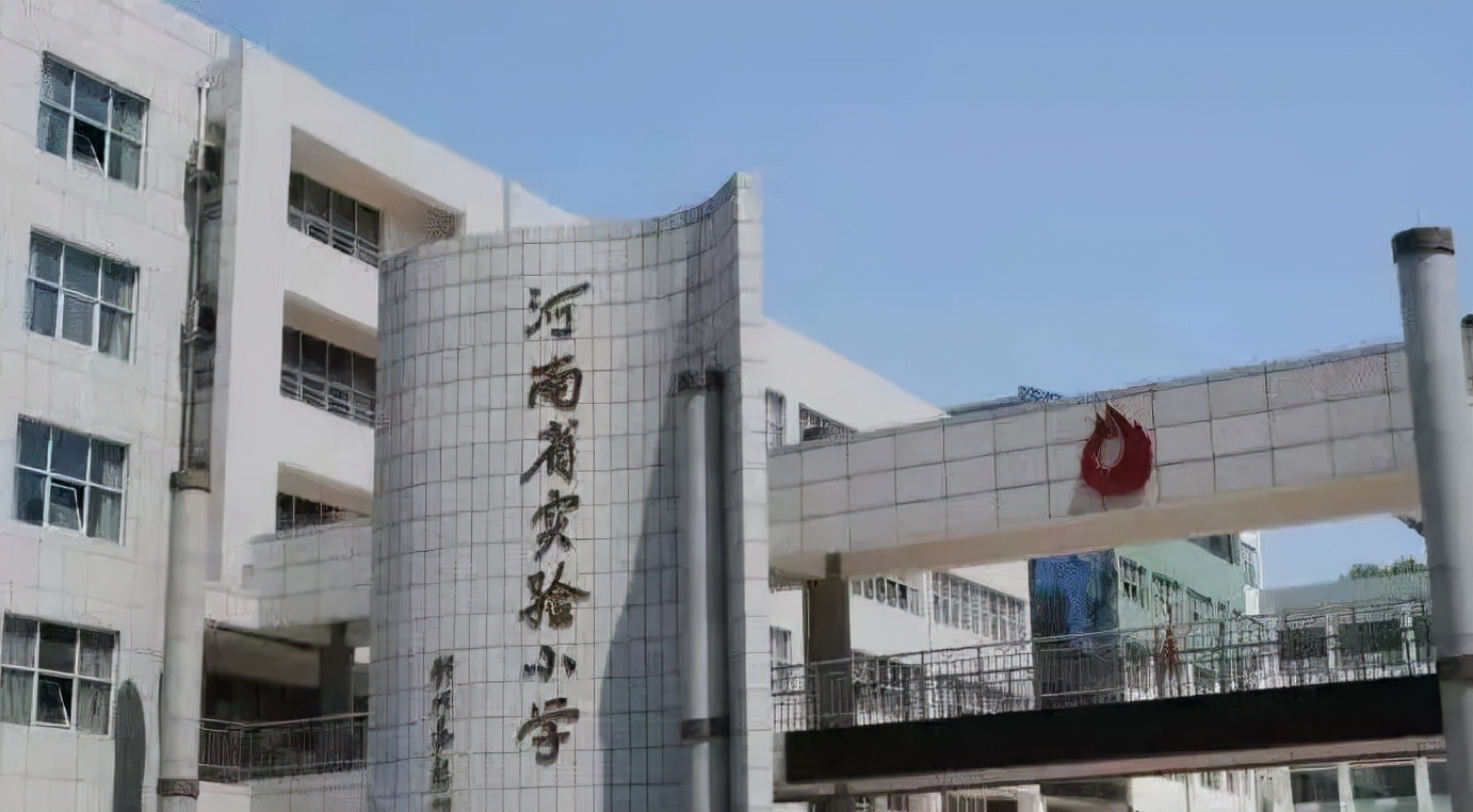 ר������ٳɳ� ������ɸ���Զ��������֮���ĵ����