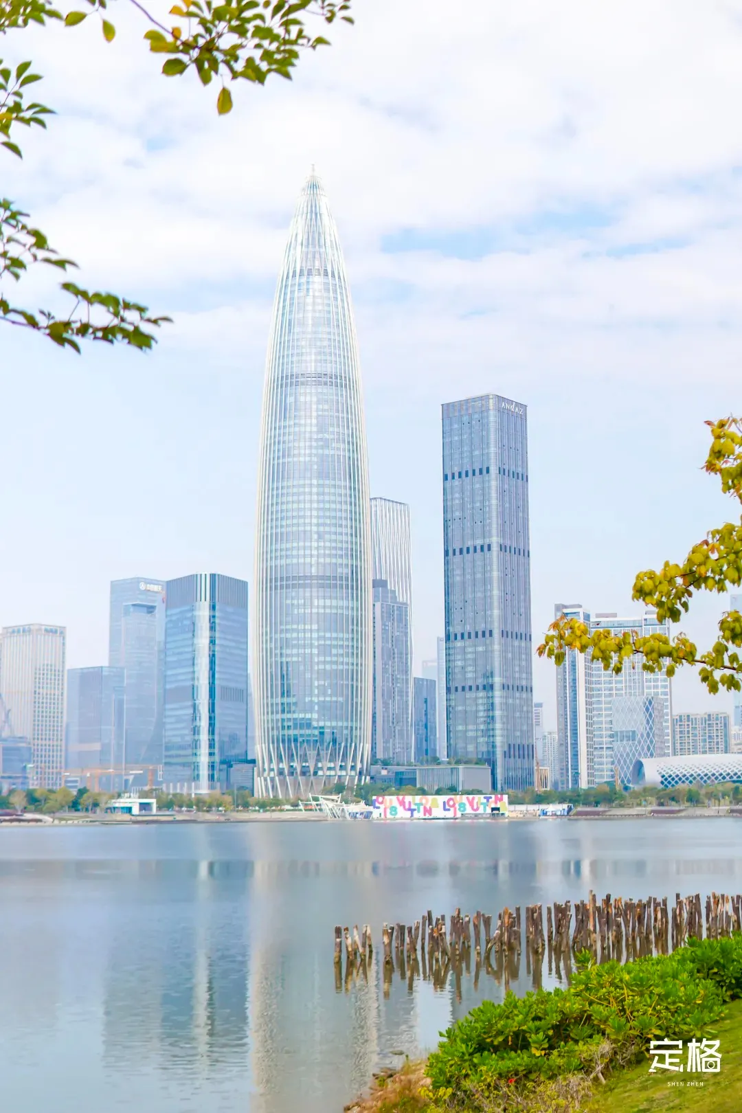 在看展之餘,還可以欣賞欣賞深圳灣的美景,逛一逛公園,吹吹海風,近期