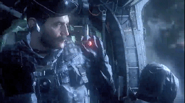 爆款or炮灰？腾讯憋了3年的大招却突击自家产品！左右手互搏如何