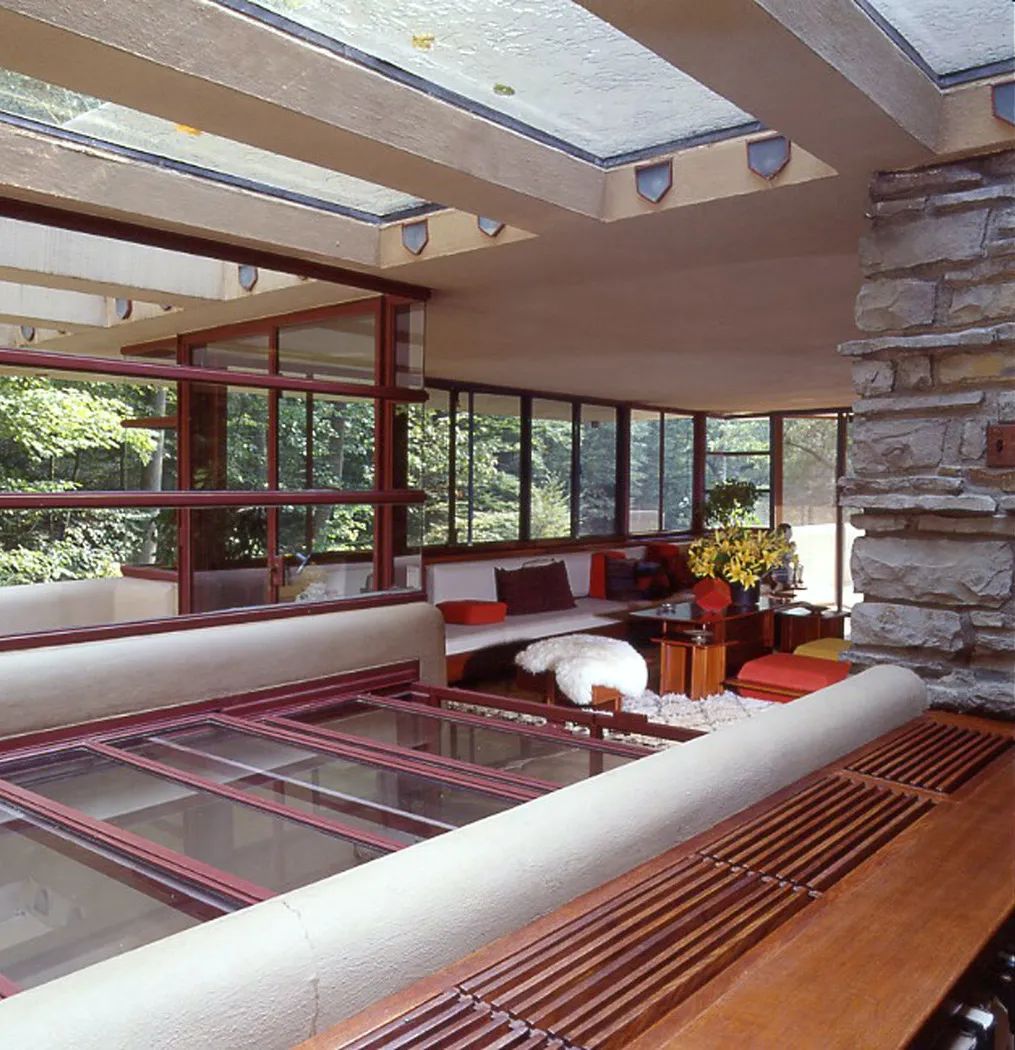 流水别墅平面图带尺寸(流水别墅平面图手绘)