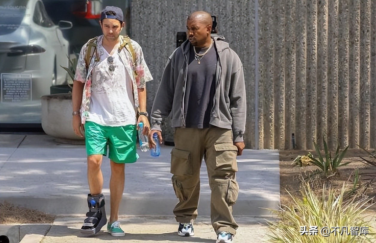 美国最富黑人：从欠债3.5亿到身价430亿，还曾在南京上过小学