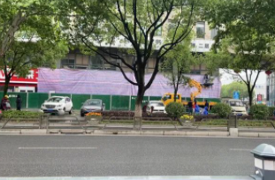 ������һ��͵귢����ը��&ldquo;�����죬��Ϊ������&rdquo;