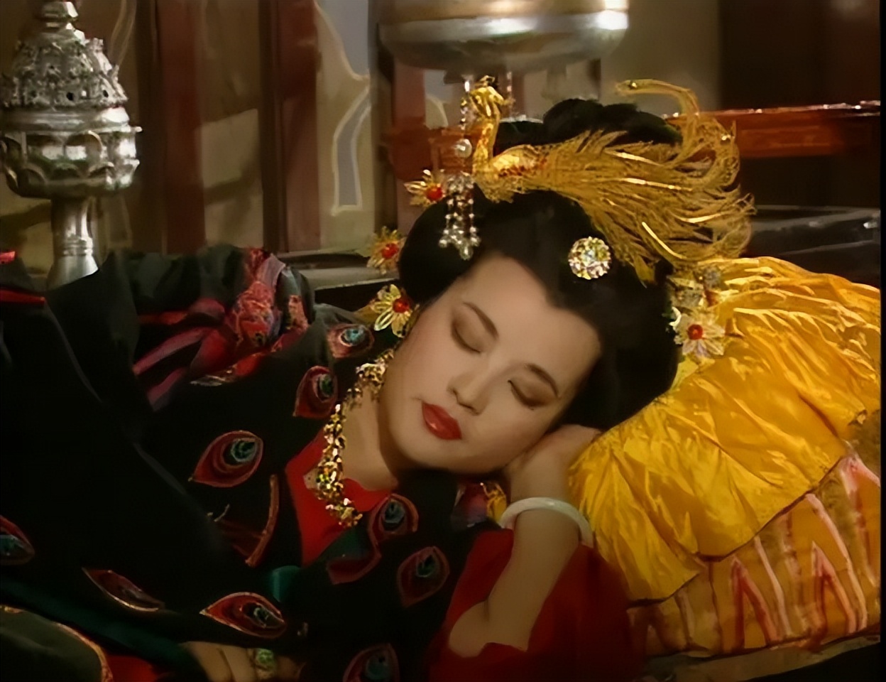 从古韵到天雷再到韩风、倭风，我国古装剧造型是如何一路跑偏的？