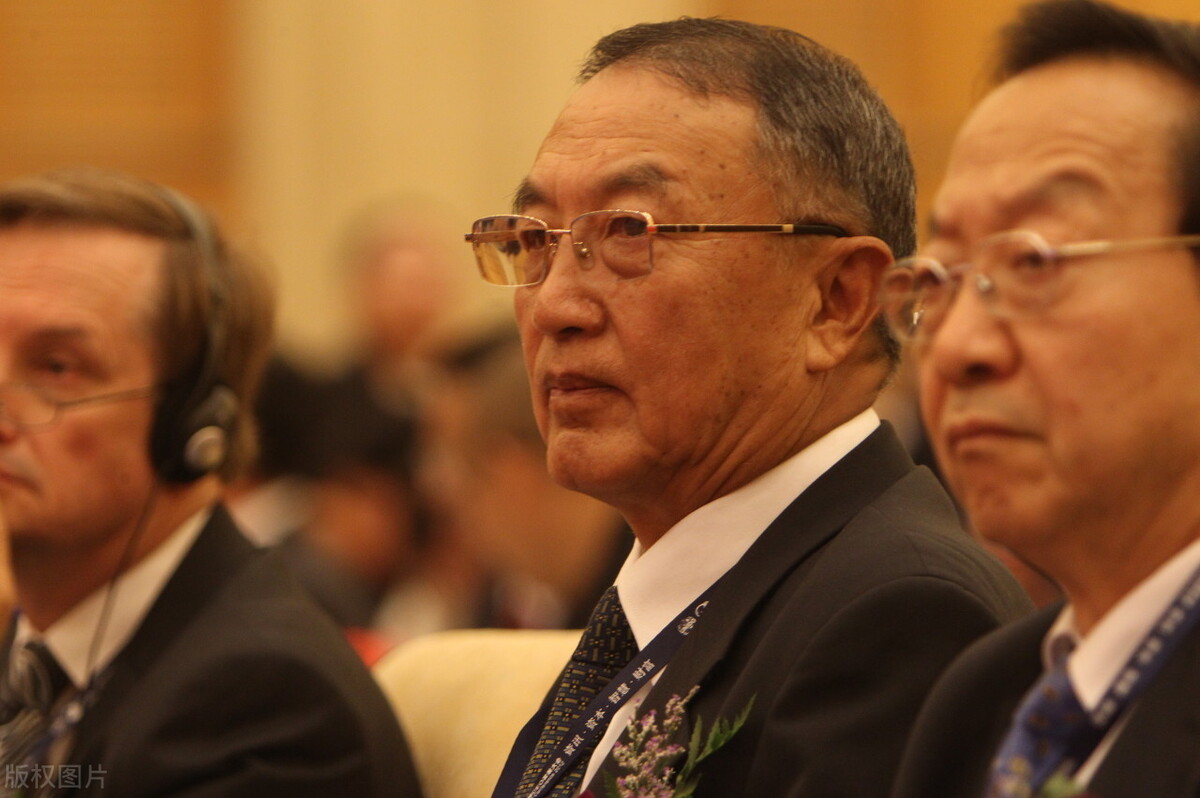 柳传志事件是怎么回事?柳传志为何跌下神坛