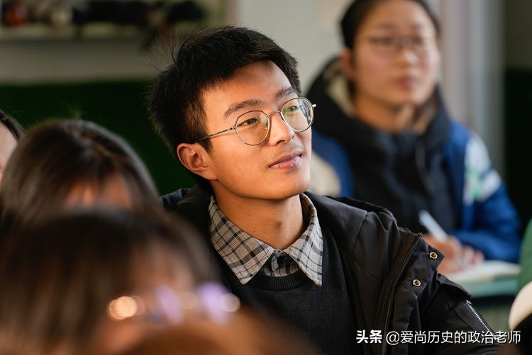 11位清华大学学霸来任市中学啦