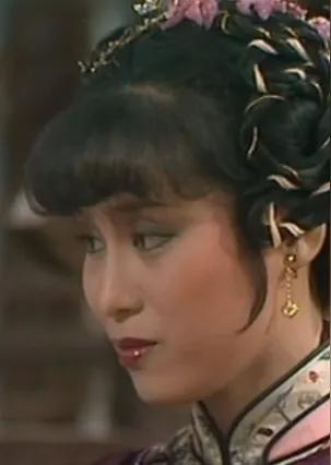 港剧经典《侠女十三妹》黄杏秀、翁美玲版