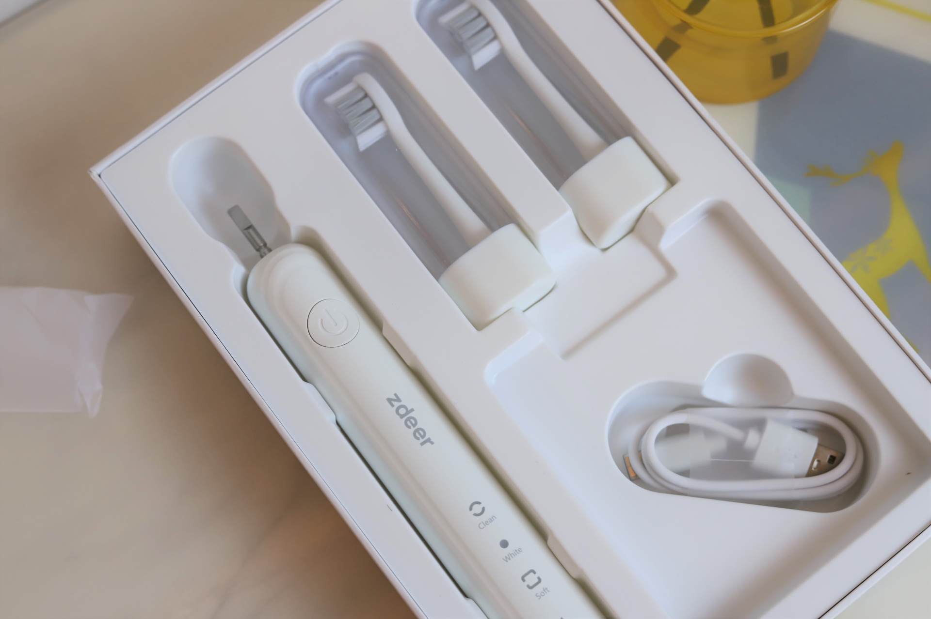 左点电动牙刷使用体验：去掉多余模式，电动牙刷就该这么简单