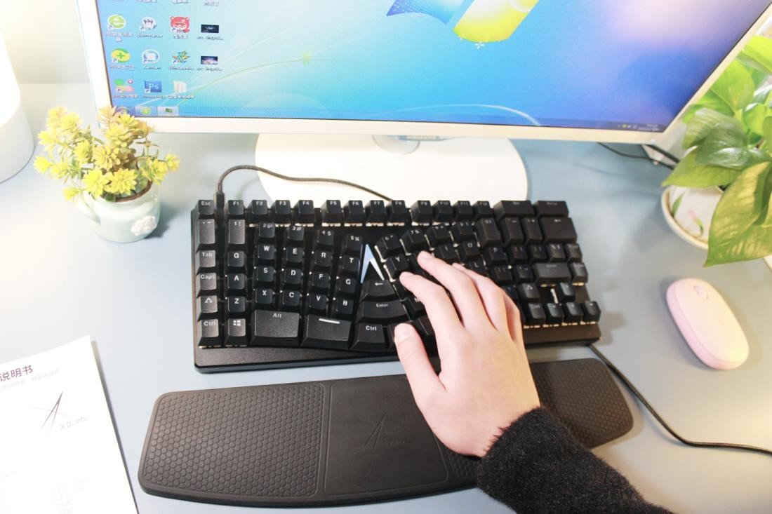 提升工作效率，我选择人体工学机械键盘X-Bows