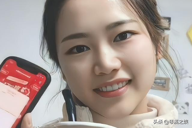 女学霸倒追北大“韦神”，两人性格截然相反，真心爱慕还是蹭流量