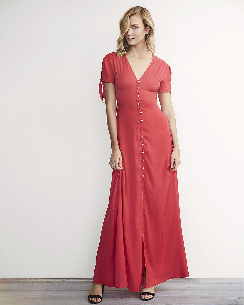 超模卡莉·克劳斯 (Karlie Kloss) 出演的时尚大片