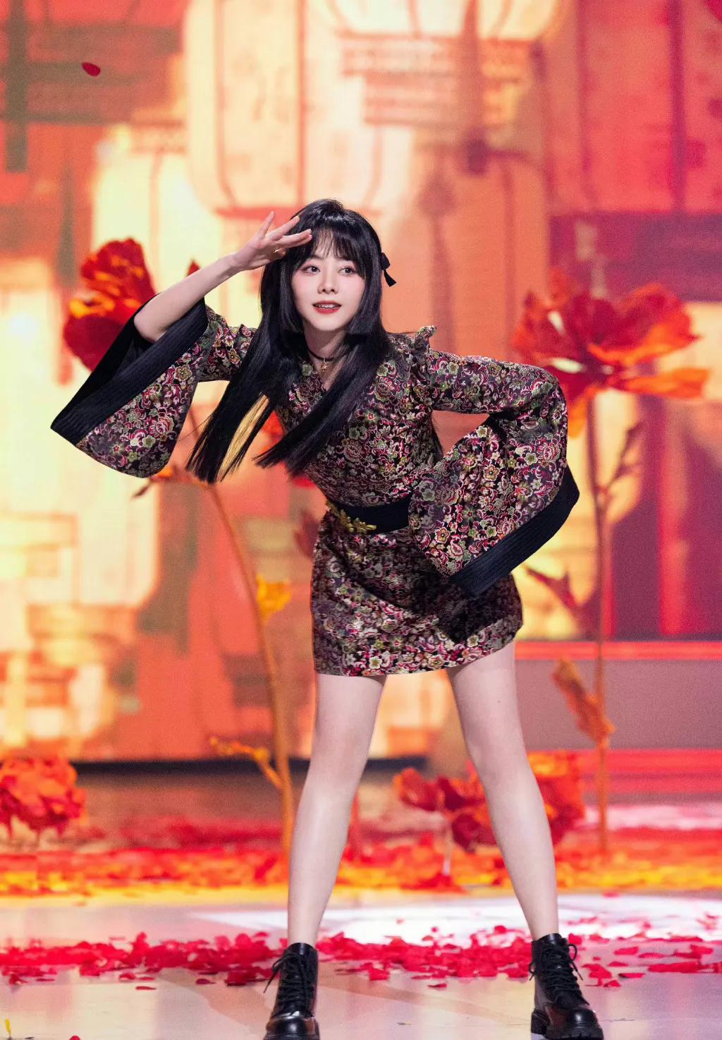 小精灵美照~谭松韵