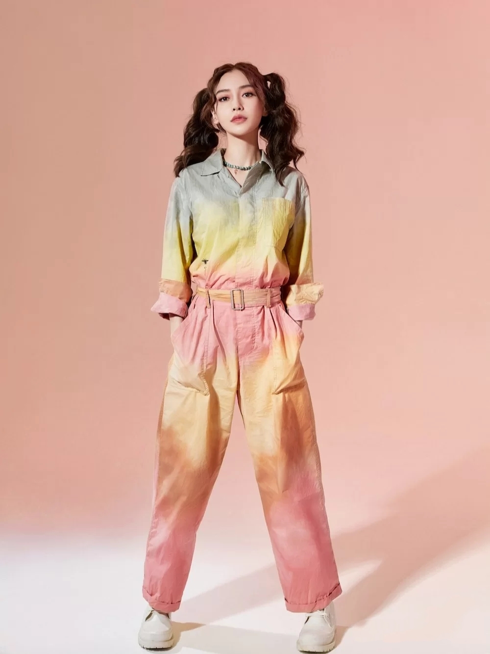 高颜值扎堆的大学专业，不需要文化课成绩太好，不毕业就能把钱赚