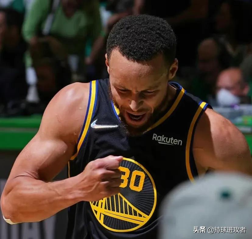 nba库里为什么没上(库里FMVP落选原因？伊戈改变系列赛 詹姆斯太强，两名记现身说法)