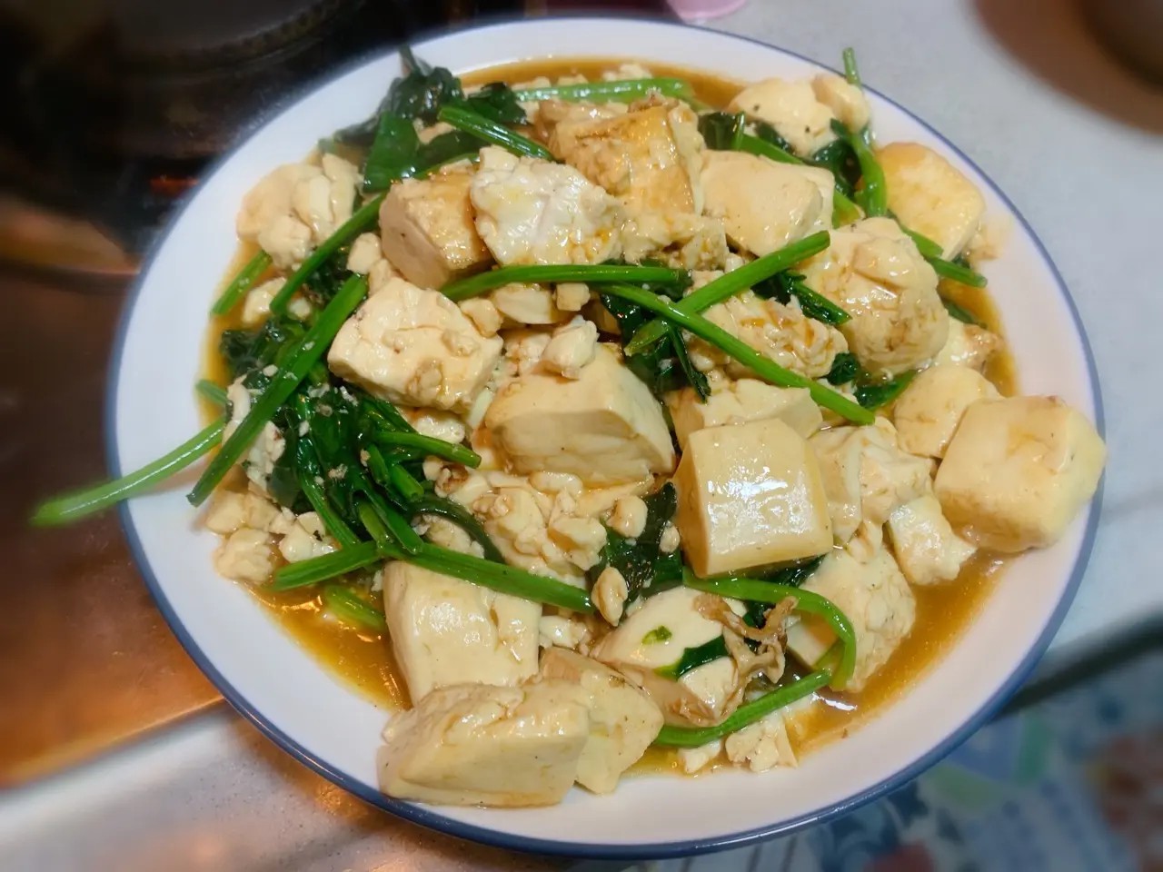 图片[1]-【菠菜海米烩豆腐】做法步骤图 营养解馋 一大盘都-起舞食谱网
