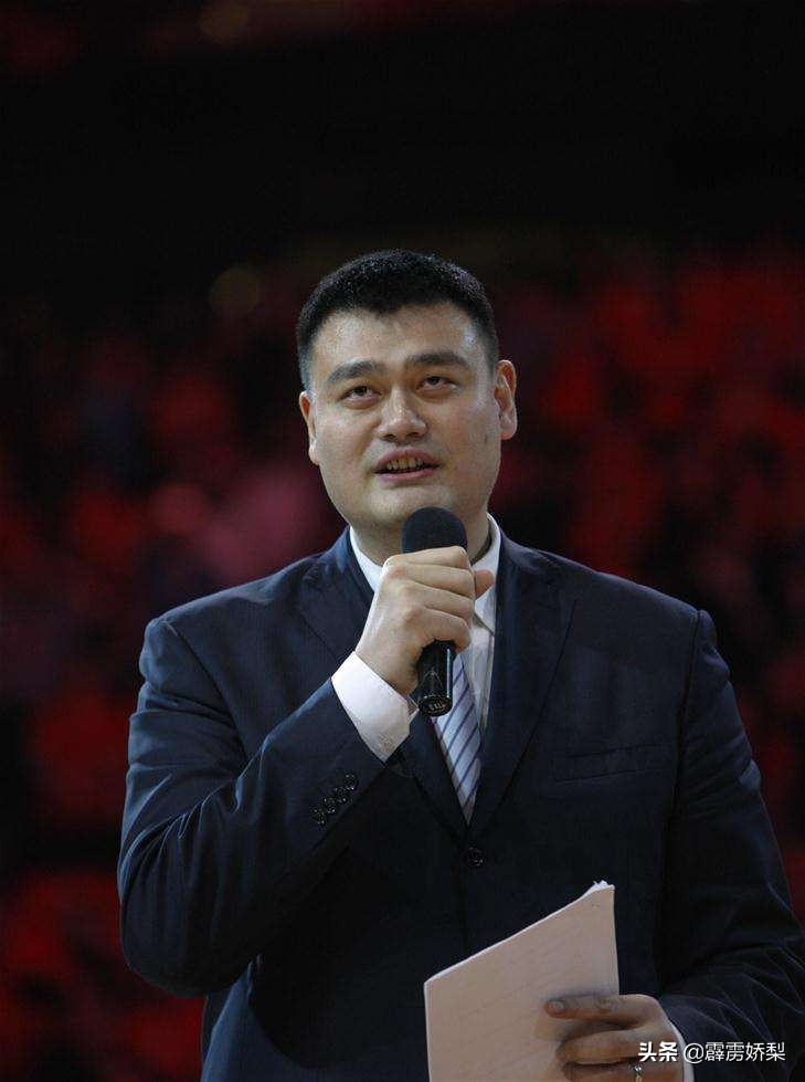 姚明的力量能不能举千斤的重量(42岁姚明近况曝光!