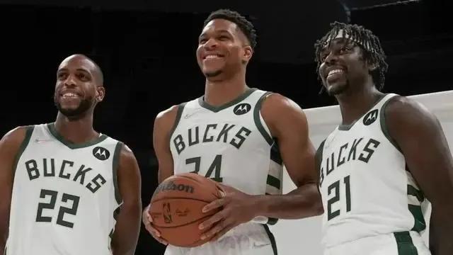 nba現(xiàn)役能成為巨星的有哪些（NBA現(xiàn)役最勵(lì)志的八大球星，巴特勒名利雙收，約基奇逆天改命）