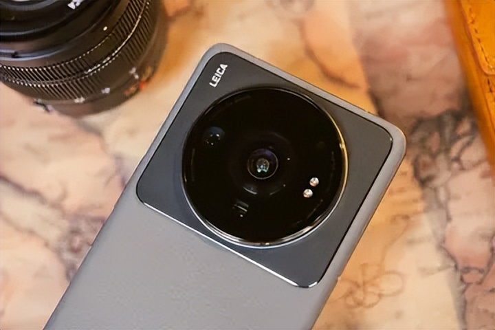 国产机里也有高端，这3款很难挑出毛病，还比苹果便宜